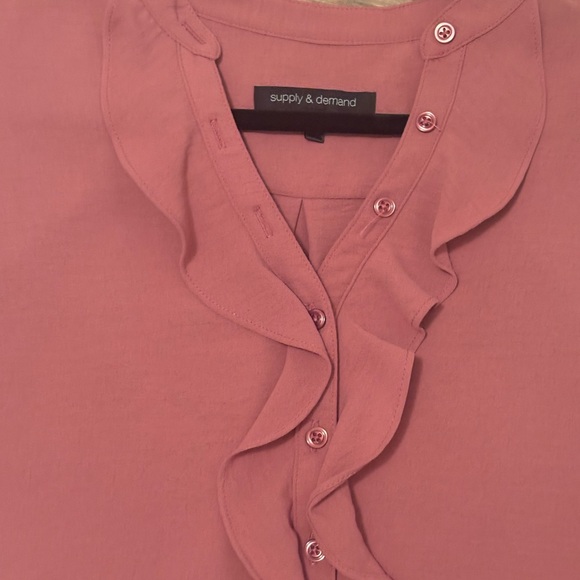 Sleeveless Ruffle Blouse - Mauve - Picture 2 of 4